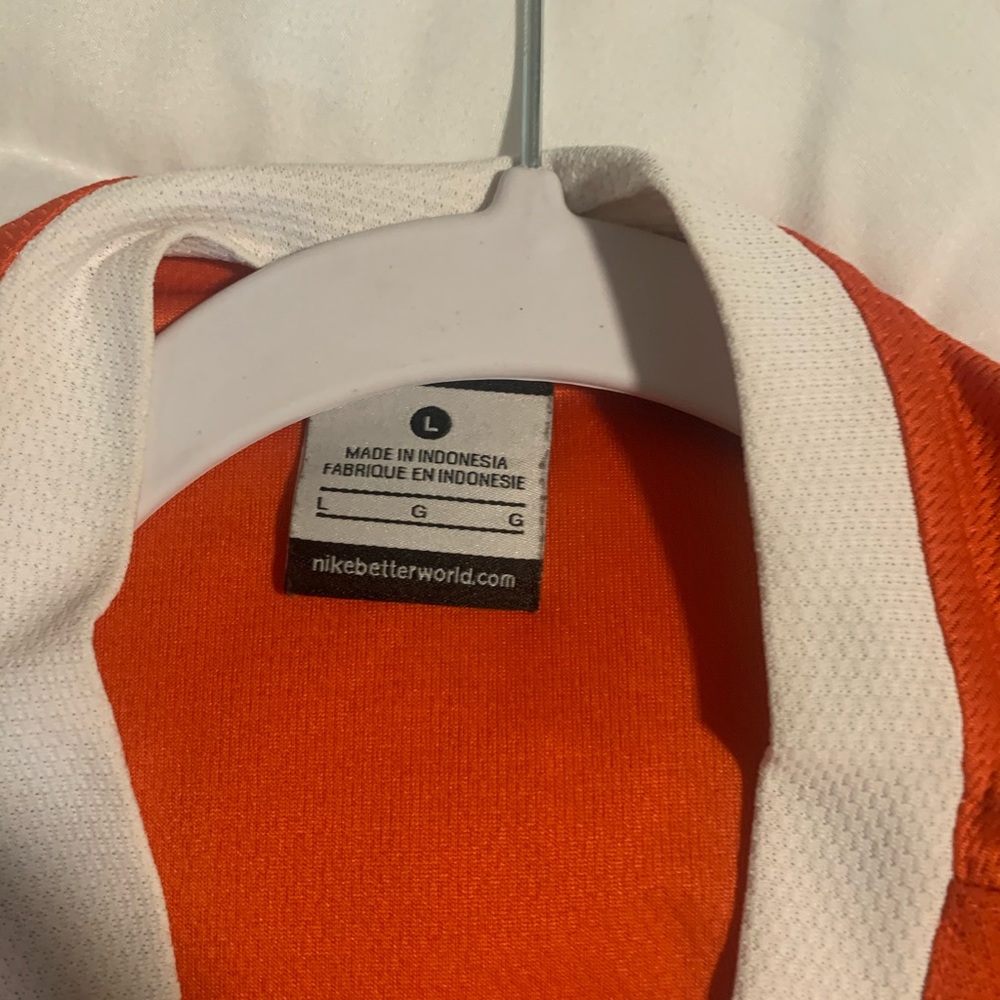 Orange soccer practice jersey large - Picture 3 of 3